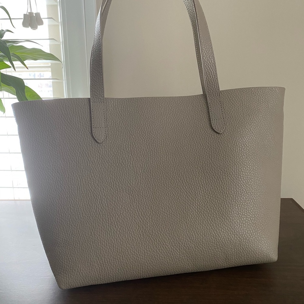 Cuyana Small Tote